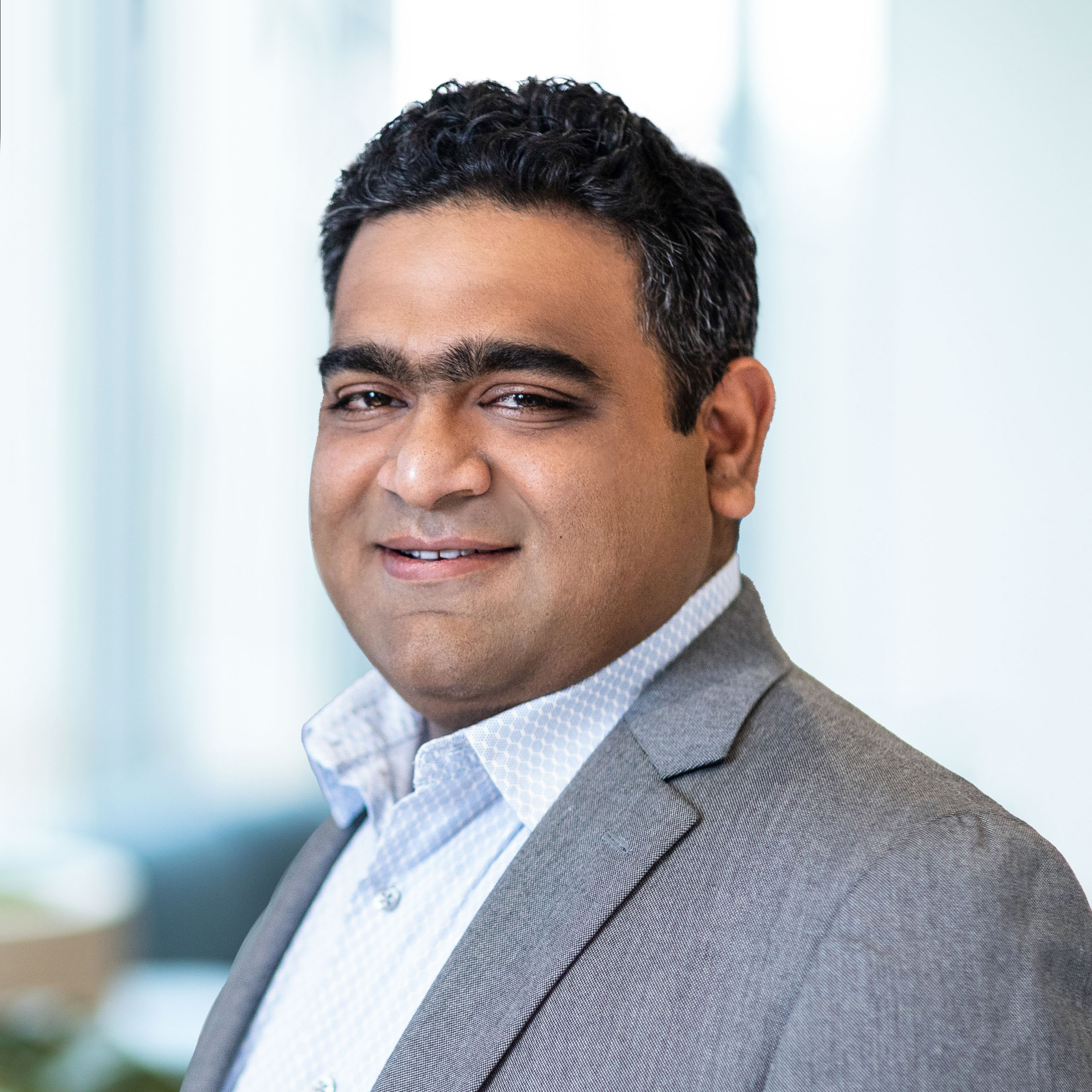 Kapil_Chandrasekhar_hires_workday_powerpoint_resume Kapil Chandrasekhar